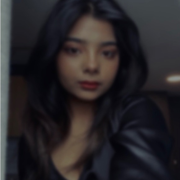 Meet your Posher, Homayra - Picture 1 of 1